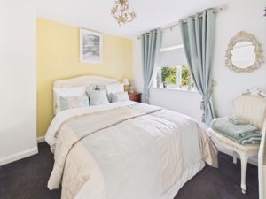 Bedroom- click for photo gallery